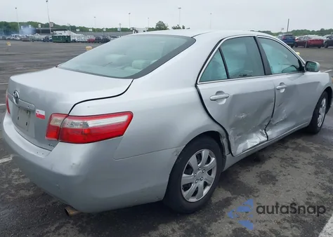2008 Toyota Camry Le z USA, uszkodzony, nr VIN 4T1BE46K18U253192